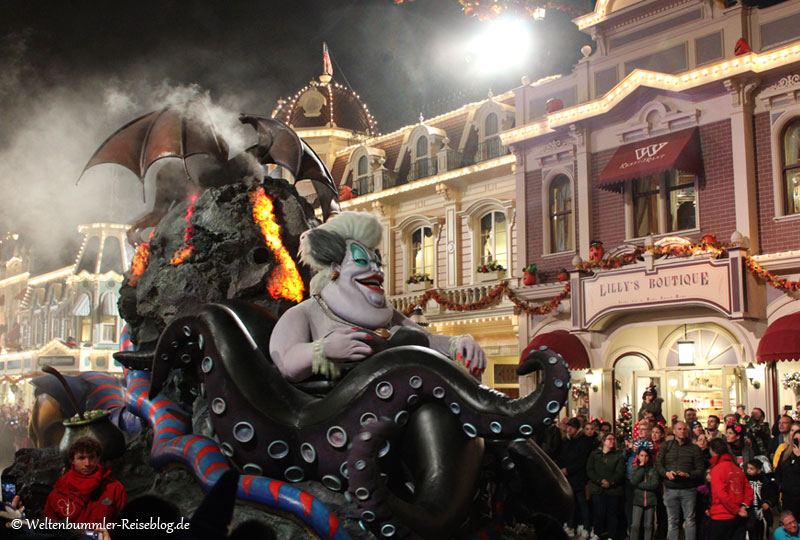 disneyland - Paris-Disneyland-Parade-20