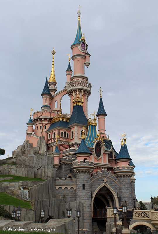 disneyland - Paris-Disneyland-Schloss-1