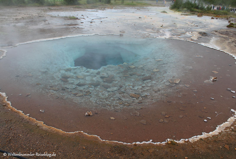 die_juwelen_islands - Island-Geysir-Geothermalgebiet-1