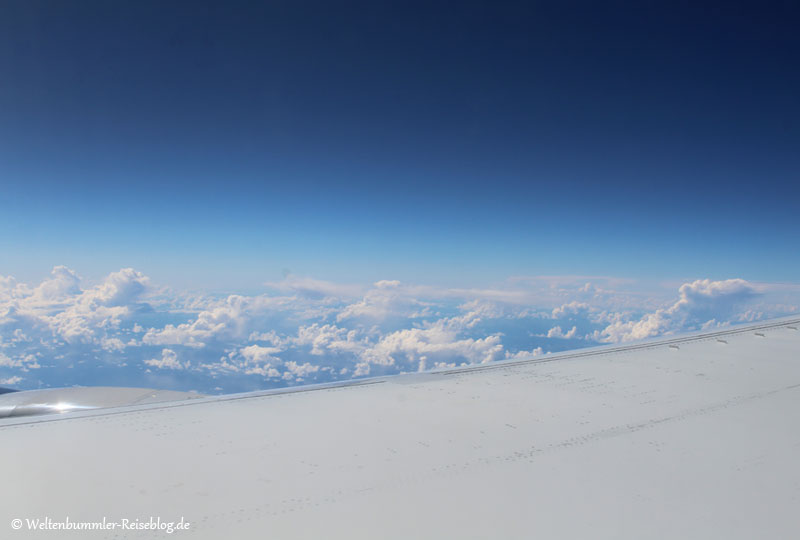 AIDA_Karibik - AIDA-Karibik-Anreise-Flugzeug-Wolken