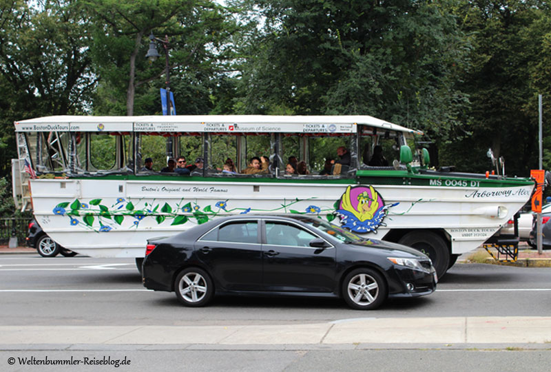 eastern-highlights - EasternHighlights-Boston-BostonDuckBoat.jpg